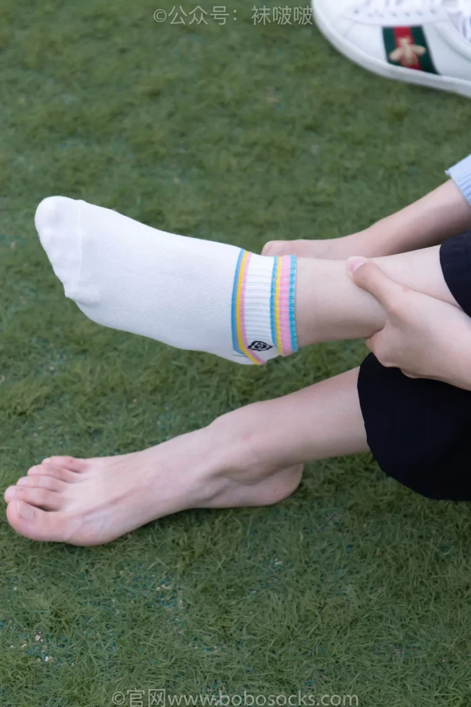 图片[9]-丝袜控必看！BoBoSocks袜啵啵的轻性感世界 – 全套609期(+2 含4K视频)+限积分9套[3869G-2025.12]-名站图库