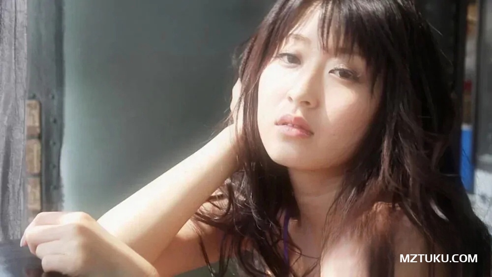 图片[4]-日系桃奶美优[Graphis] Gals – Arisa Misato 美里有紗[4v-1.12G]-名站图库