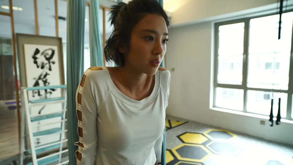 图片[3]-[明星]唐艺昕近距离拍摄瑜伽紧身高清视频[2v-3.95G-1080P]-名站图库