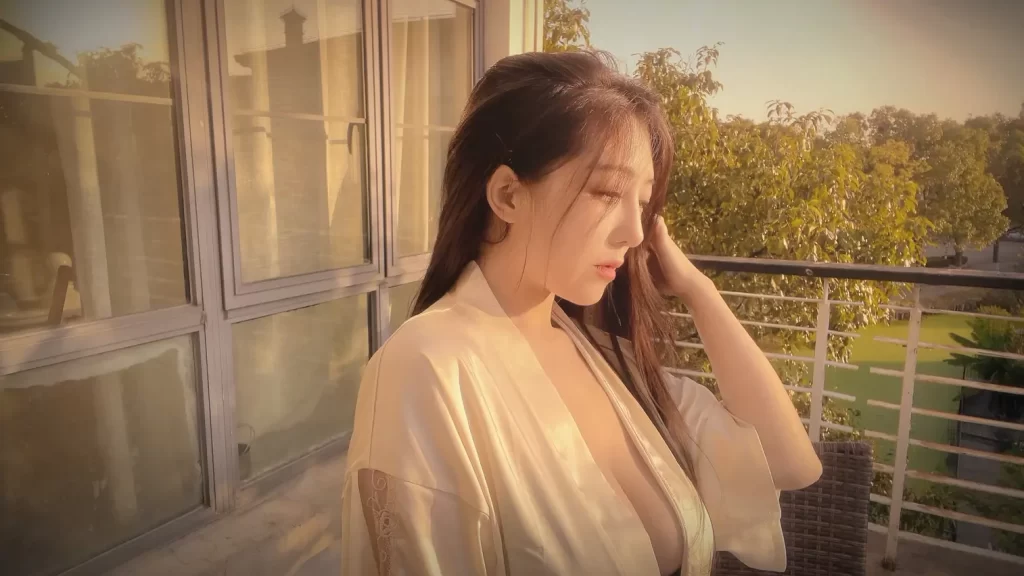 图片[2]-樱晚gigi 粉丝群收费视频写真5部[5V-2.32G]-名站图库