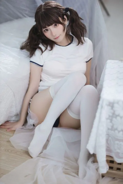 是三不是世w – 全套43期&随包视频[27.1G-2025.1]-名站图库