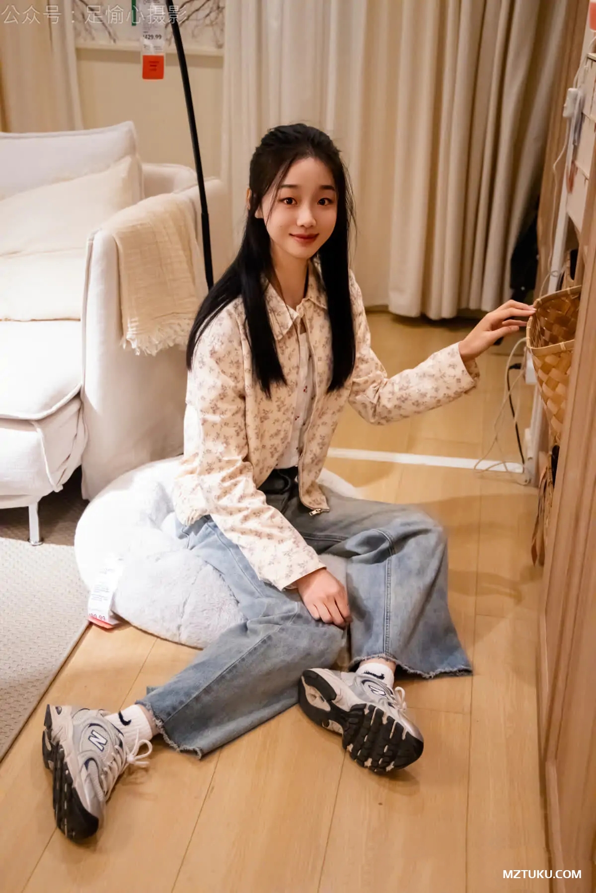 图片[10]-足愉心 – 少女美足美图视频24期[219G-2025.11]-名站图库