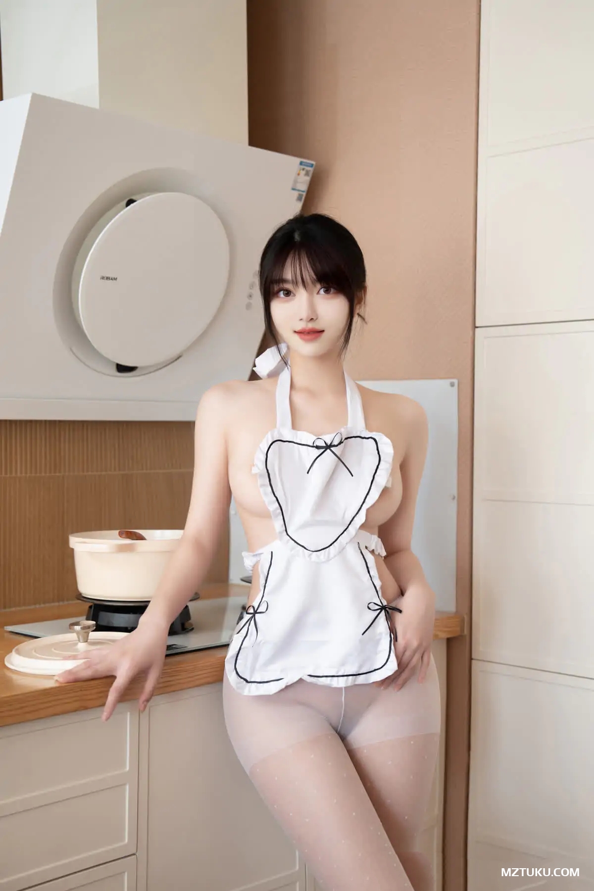 白露lulu – 内购无水印[4套-2025.11新发]-名站图库