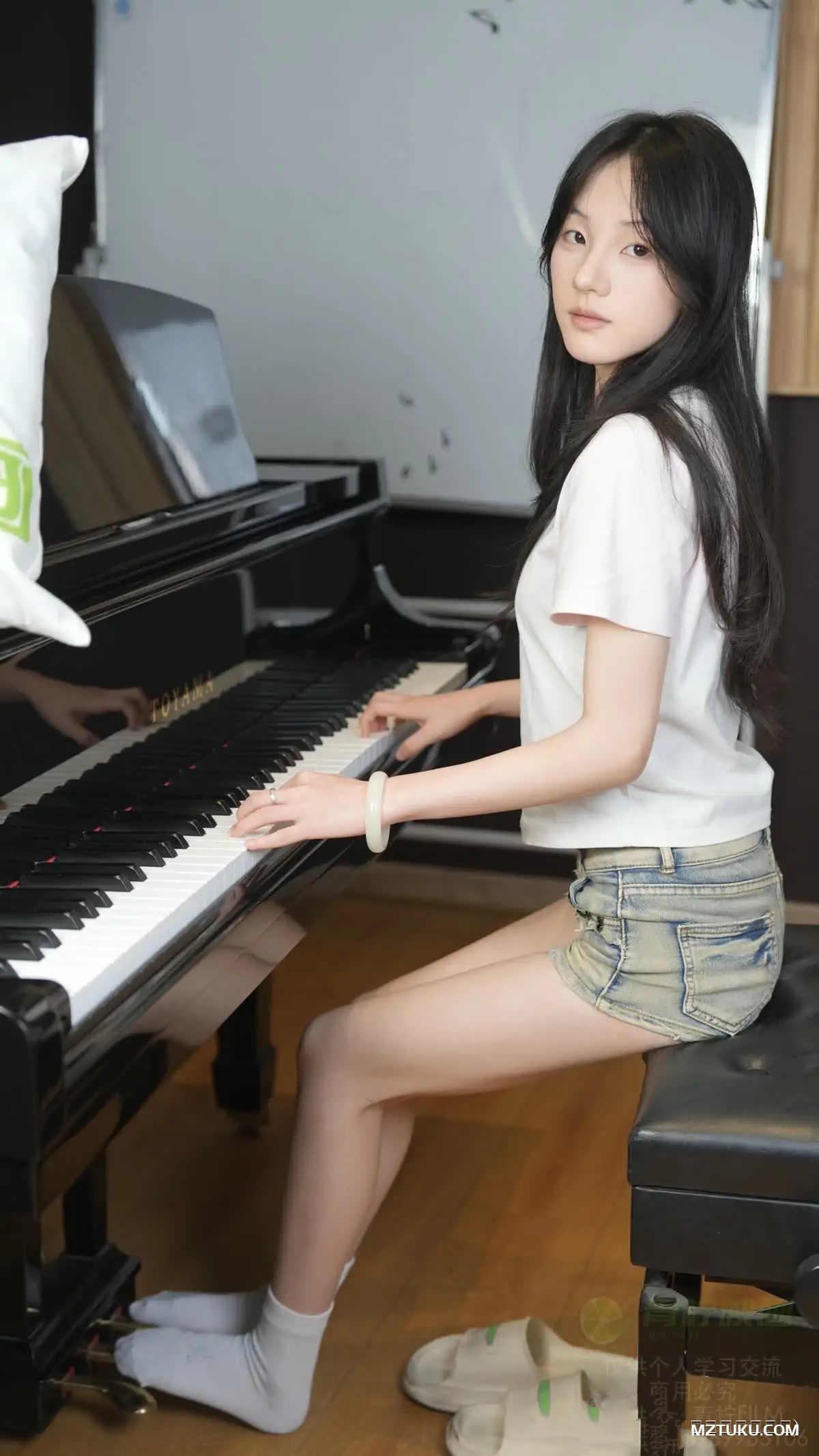 图片[2]-青柠映画 – 少女美足美图视频5期[30G-2025.11新发]-名站图库