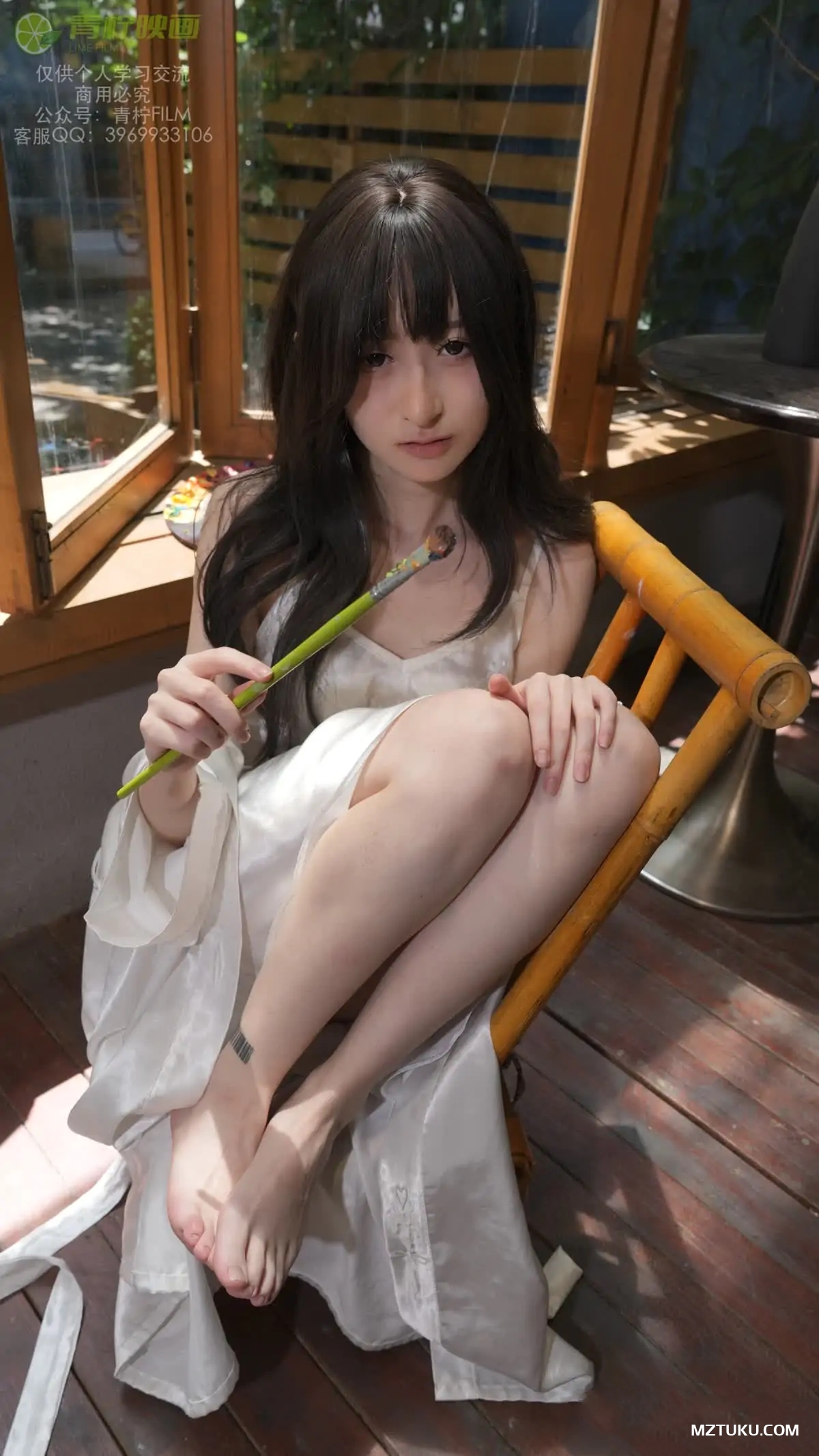 青柠映画 – 少女美足美图视频5期[30G-2025.11新发]-名站图库